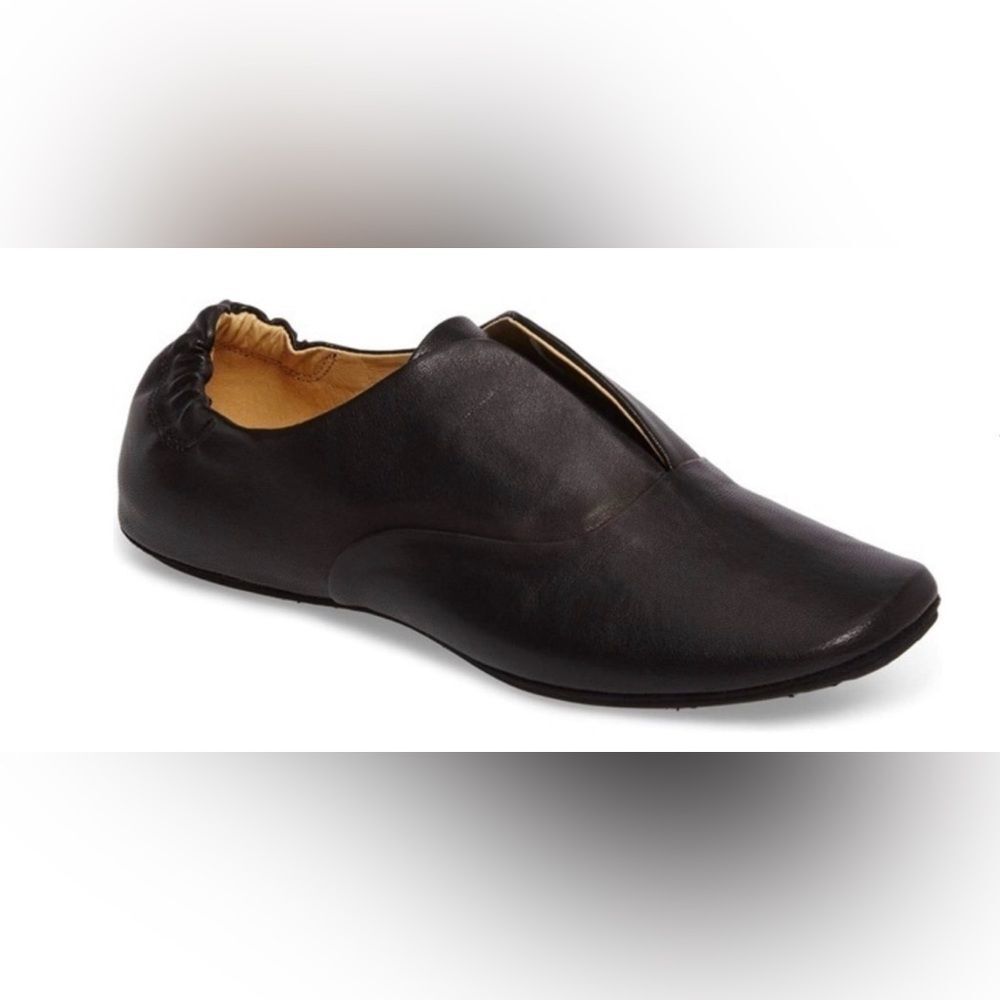 Chocolat Blu Black Mario Leather Slip-On Dress Shoe size 8